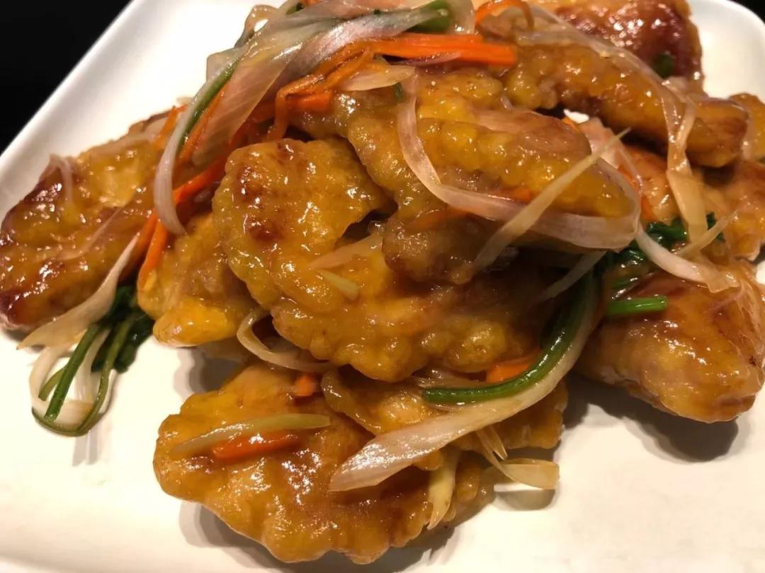 炸虾片寻找记忆中儿时的快乐,童年记忆中的美食炸虾片