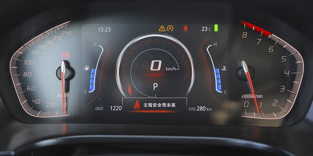 长安cs75蓝鲸版试驾测试,长安cs75蓝鲸版2.0t试驾2021款