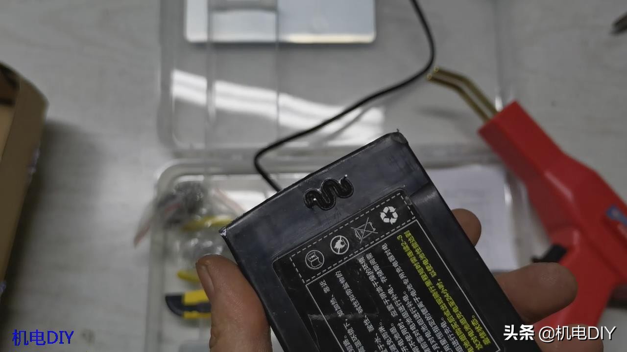 植钉焊枪效果怎样,塑料焊枪和塑料焊钉哪个更牢固