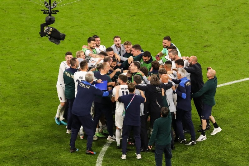 屠土耳其，斩奥地利，王对王，凯撒军团疯魔成活！比利时黯然谢幕