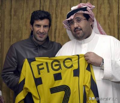 零封巴萨叛将菲戈完整版,菲戈巴萨转会视频