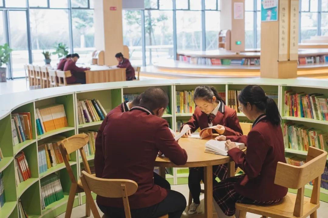 北大培文职业高中,北大培文高中招生