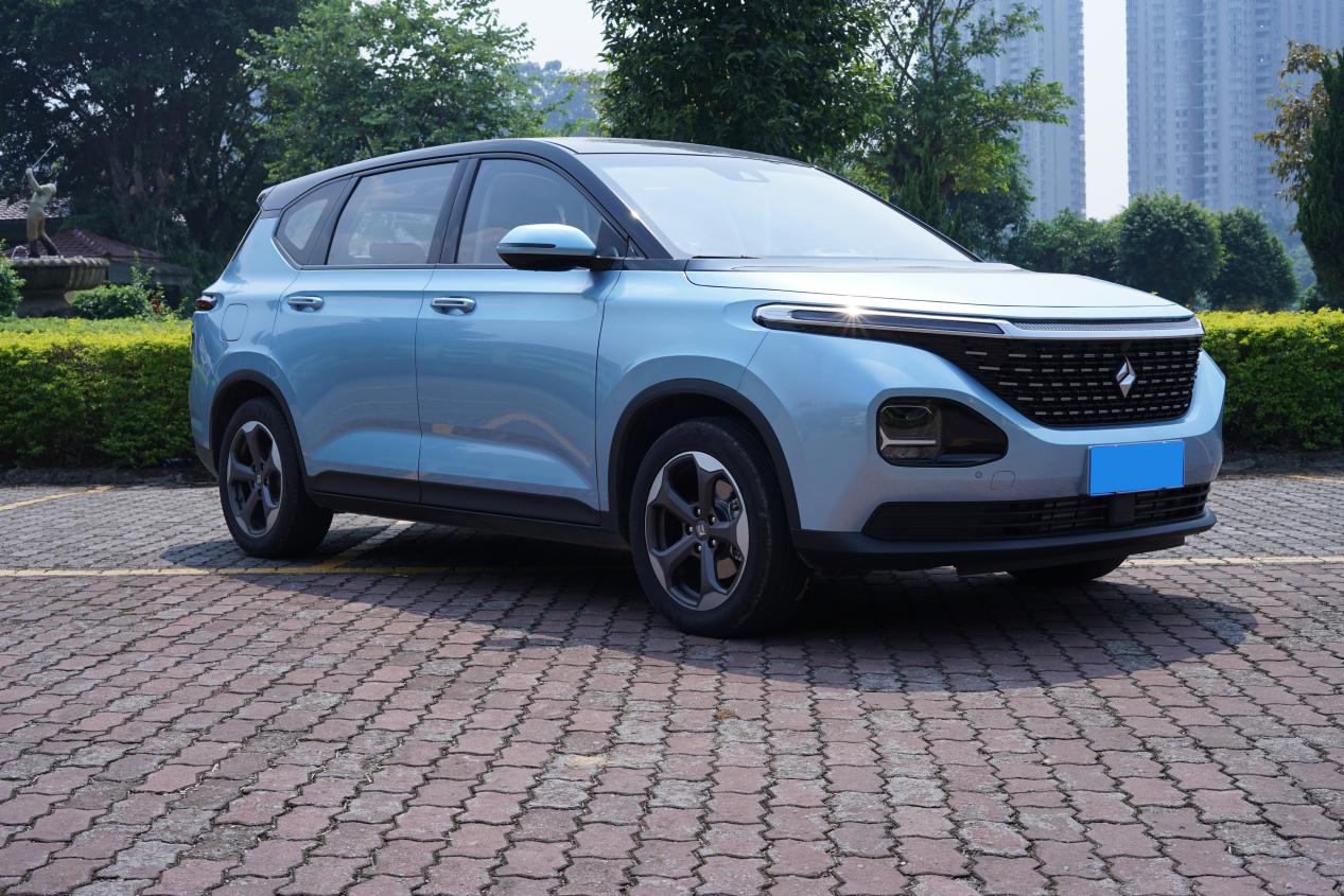 10万左右语音控制车,语音控制智能沙发多少钱