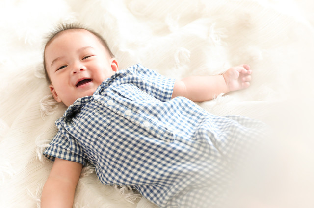 0-1岁新生儿睡眠问题,新生儿0-1个月很难睡着该怎么安抚