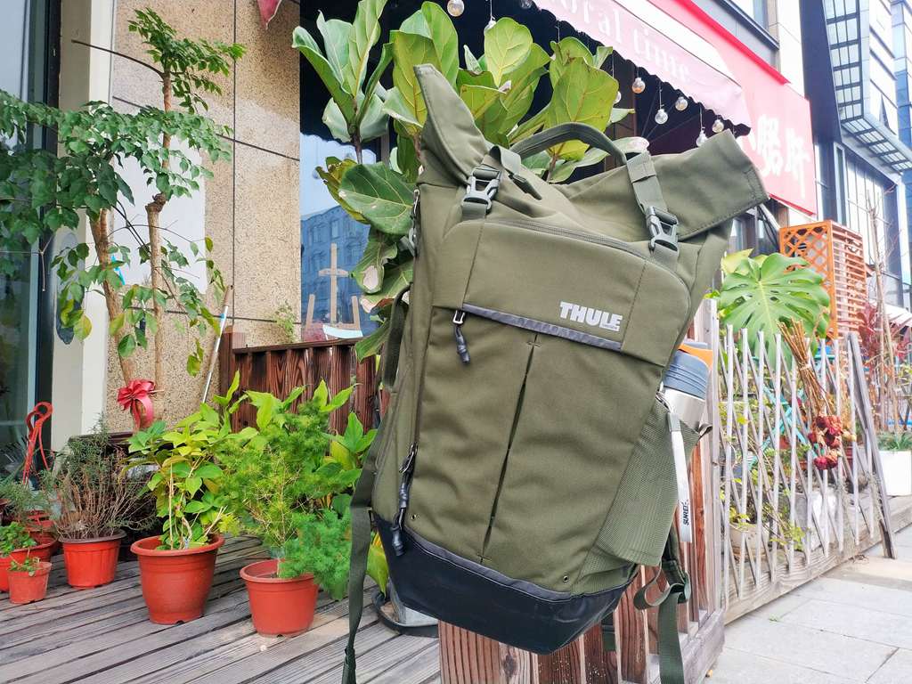 thule拓乐车载户外装备,拓乐thule25lvea背包测评