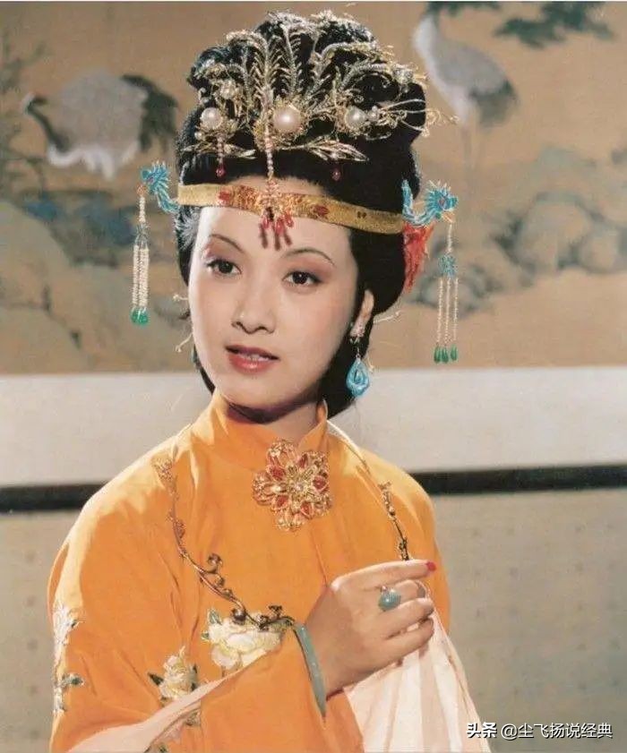 主演整容，导演说陈晓旭不漂亮，9.6分《红楼梦》为啥挨批？