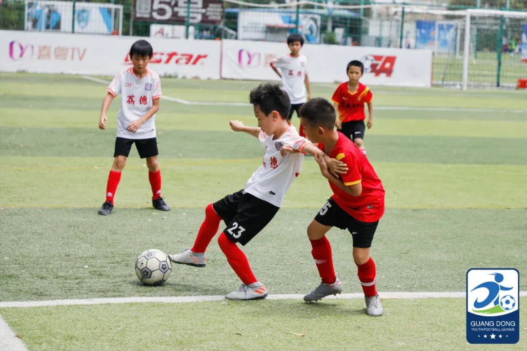 卖拉面的无证青训教练,国内一个专门青训的教练