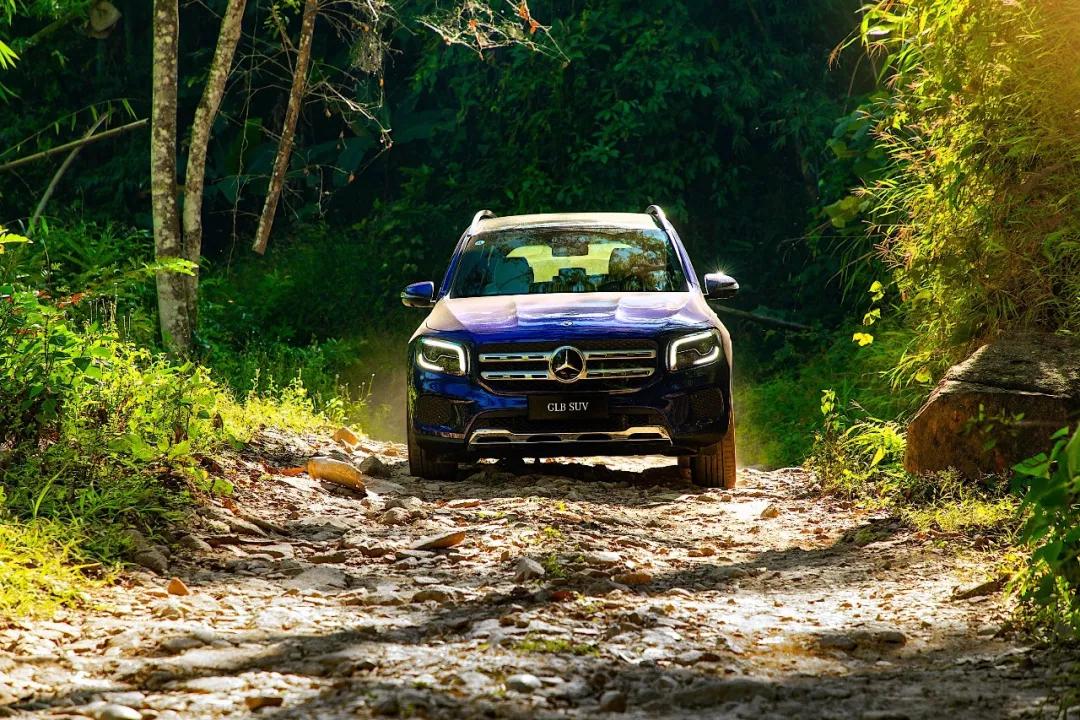新款奔驰glb2.0tsuv到底好不好,梅赛德斯奔驰glbsuv产品解析