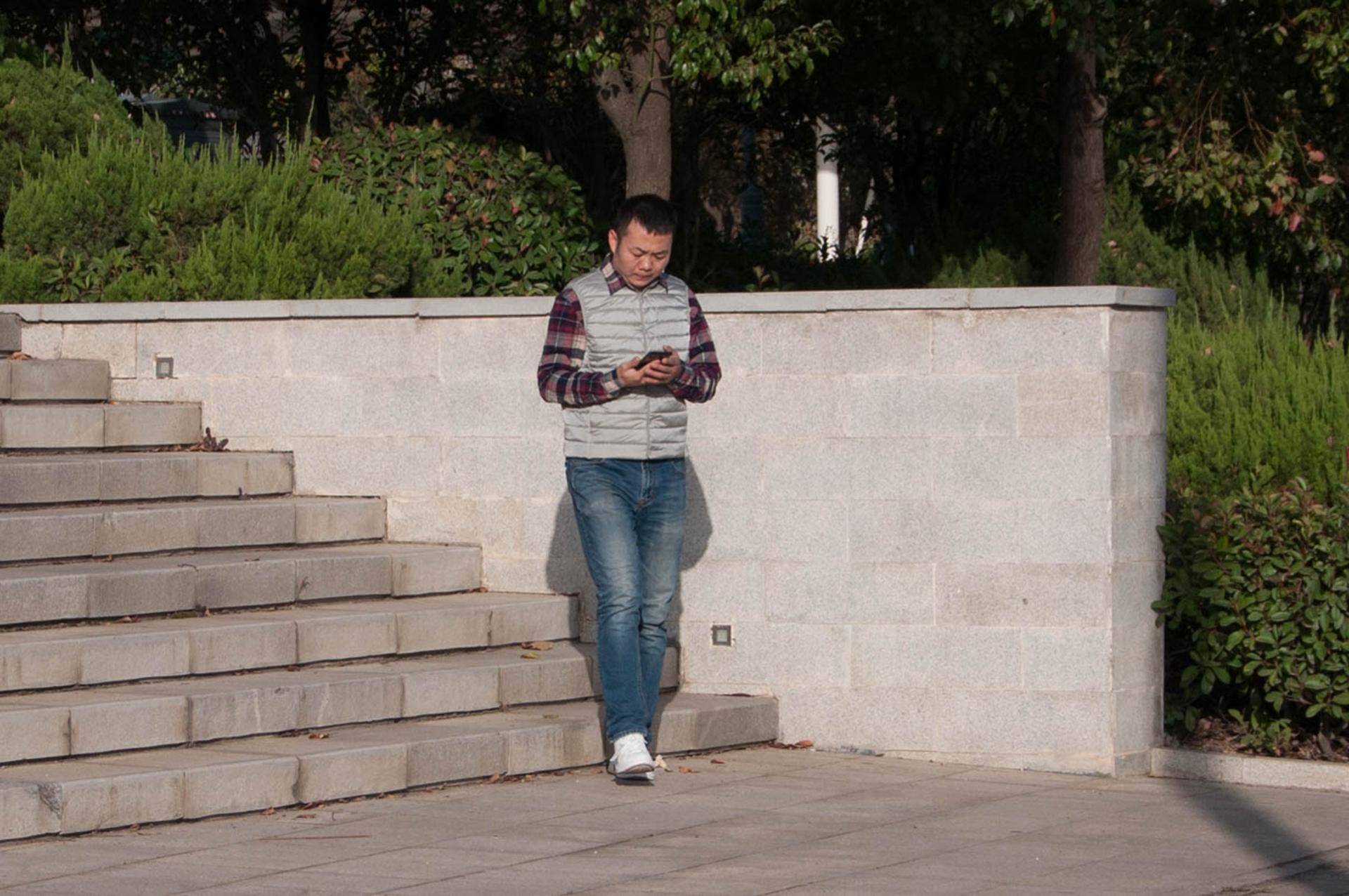 超保暖羽绒棉马甲红色,品牌加厚羽绒马甲含绒量90以上