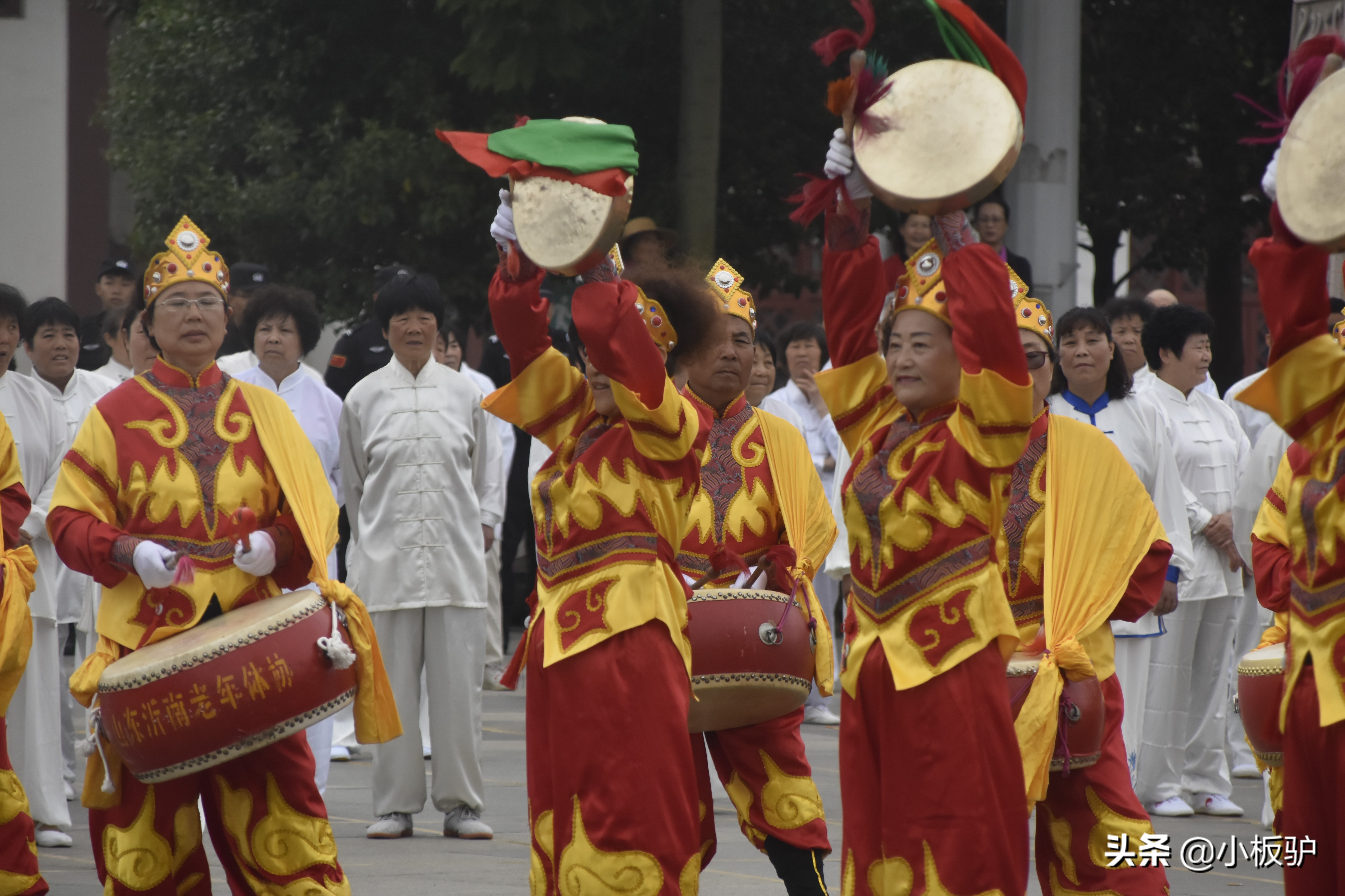 激情锣鼓表演,秧歌威风锣鼓表演完整版