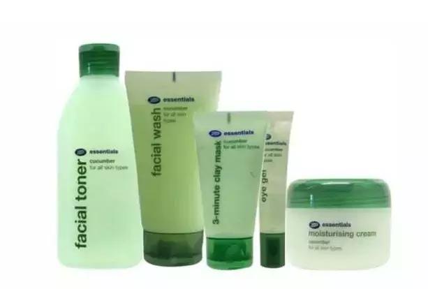 去香港机场免税店必买的十大清单,全球机场免税店攻略