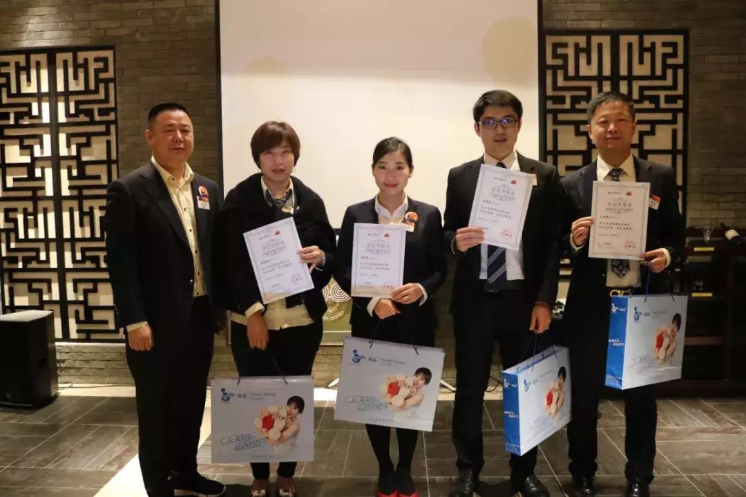 中大时代华商研修班,华商mba同学会是什么