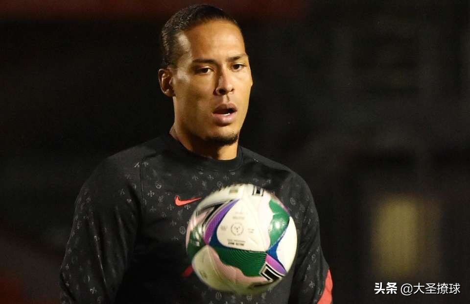 范迪克和拉莫斯的对比视频,范迪克和马奎尔