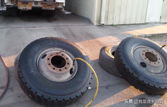 为什么卡车都是前轮凸后轮凹,卡车前轮倾角怎么调整