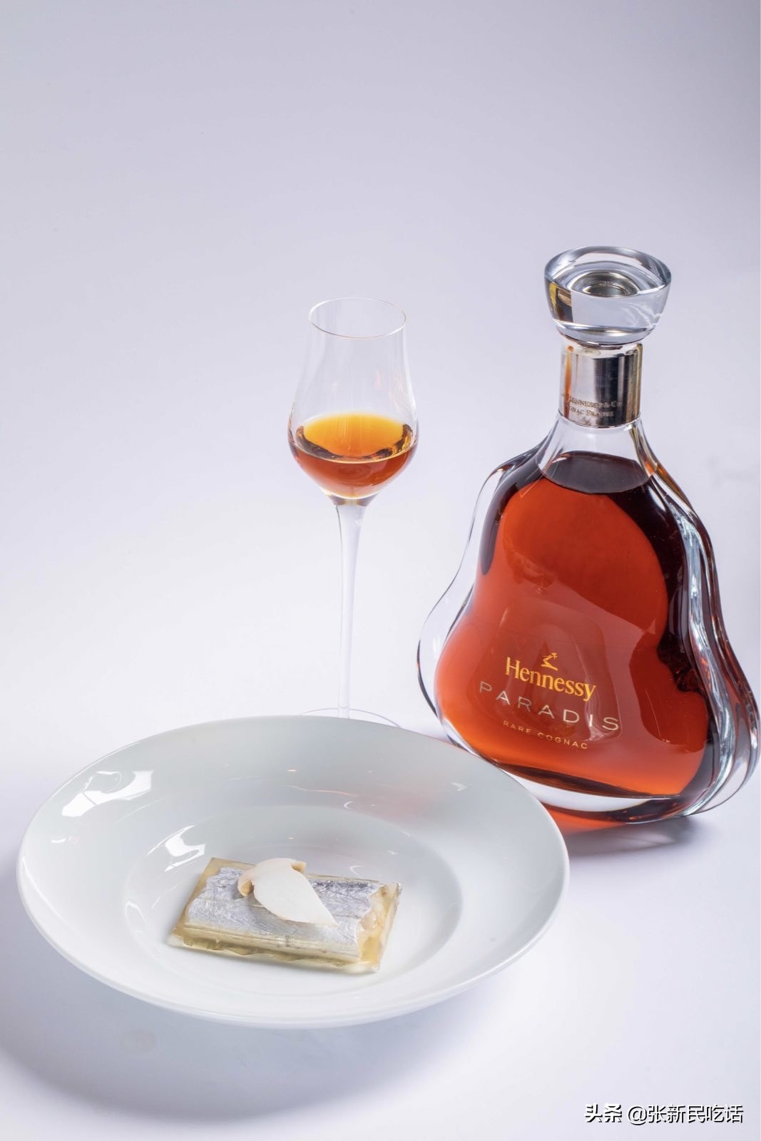 禁渔不禁欲：轩尼诗「荣家饭局」品鉴