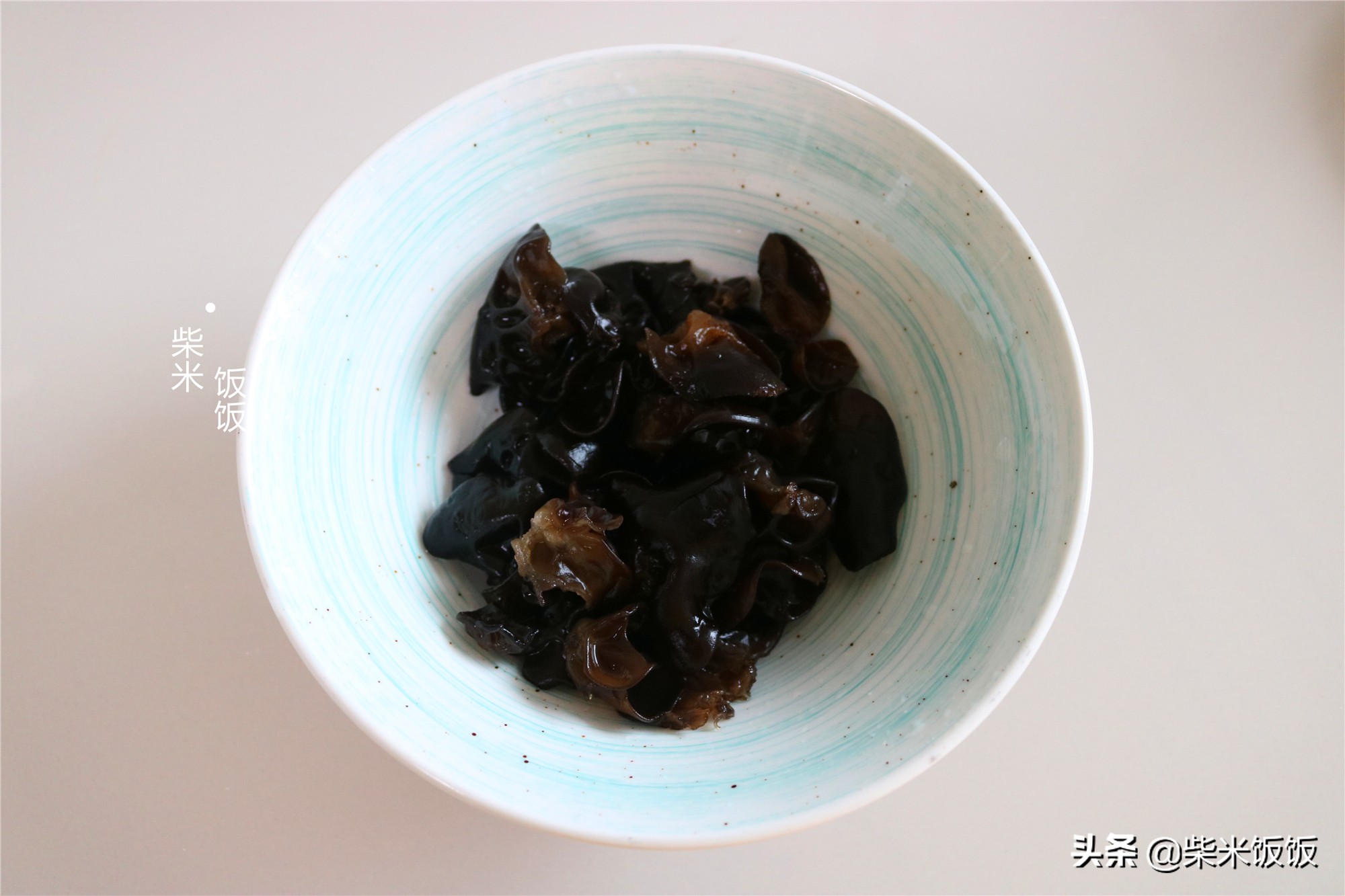 木耳除了炒肉和凉拌还可以怎么做,苦瓜洋葱木耳绝配