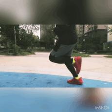 柱子七彩早餐,r2赤道跑鞋推荐