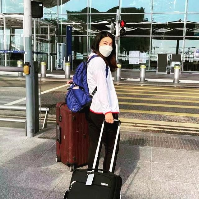 郭晶晶在香港迎接奥运代表团,郭晶晶将赴东京奥运是谁邀请吗