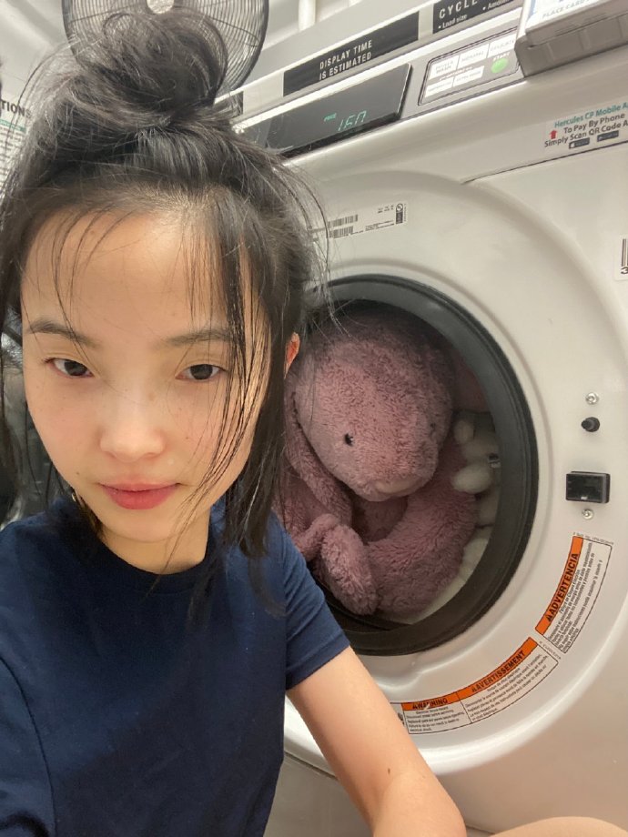 金大川雎晓雯婚后首同框,雎晓雯与金大川举办婚礼事件