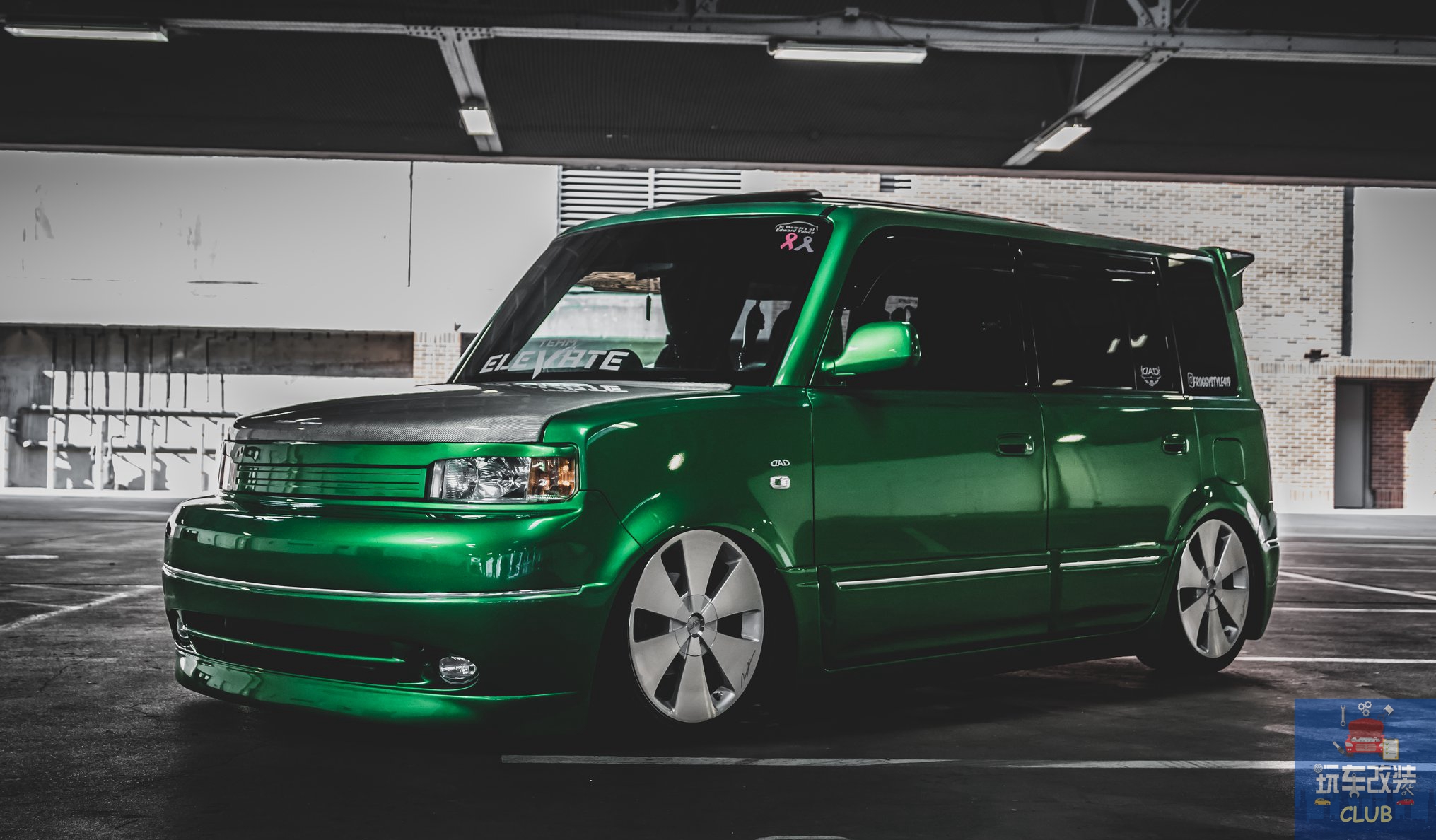 一辆“特调绿”“姿态优美”的“方盒子”!赛恩ScionxB