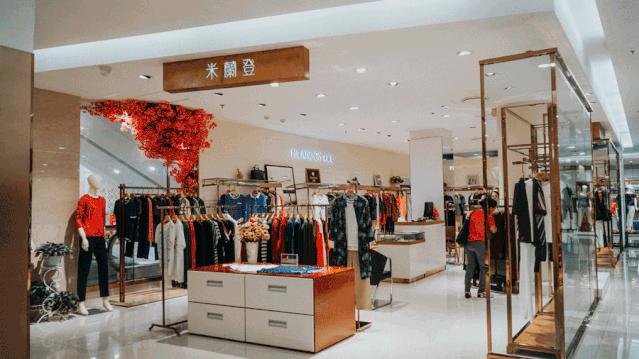 准大学生们！请收下来自郑州百货大楼的开学大礼包