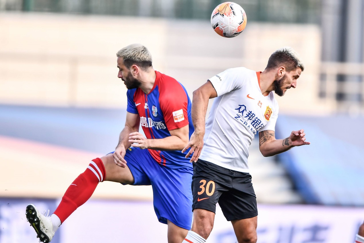 3冠王,青岛三连冠