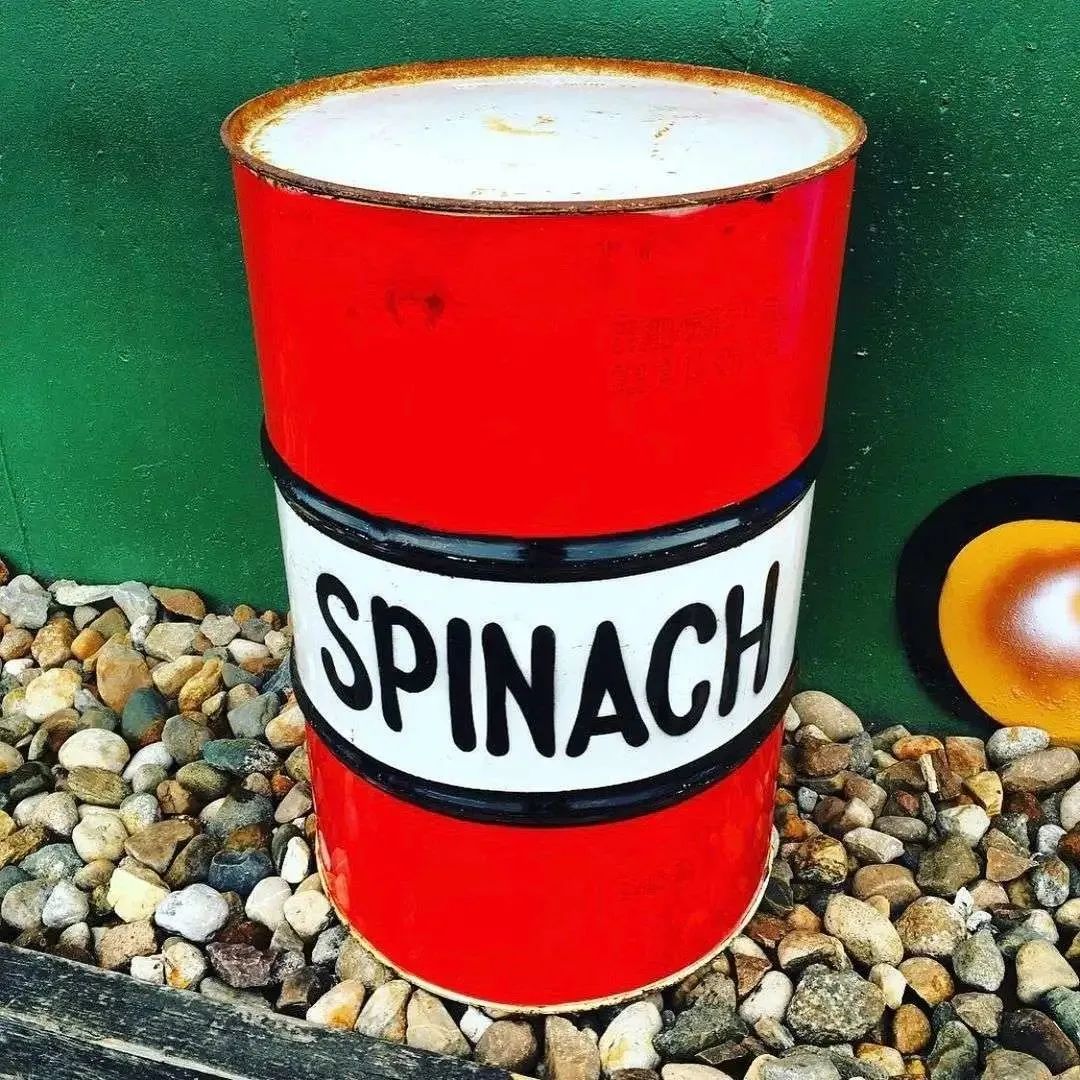 奥斯卡影帝沦为服务员？好莱坞星光大道被糟蹋？网友惊呼神操作