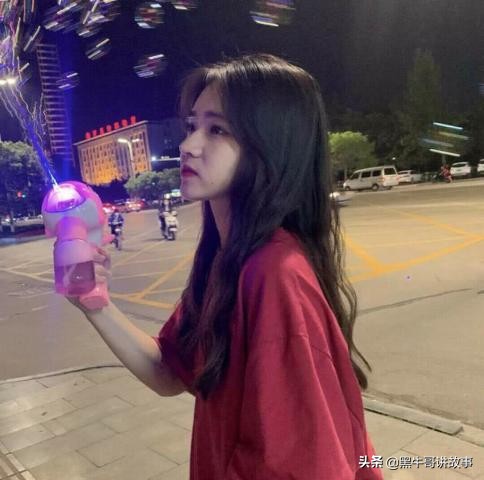 喜欢上闺蜜的对象,要不要继续发展?