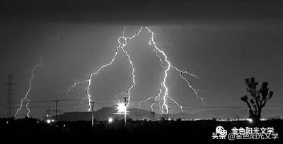 下雨了下雨了仿照儿歌写一句话,下雨了下雨了下雨了歌词试听