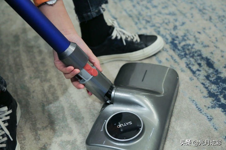 家里有了戴森还用拖地吗,戴森吸地完还用拖把拖地么