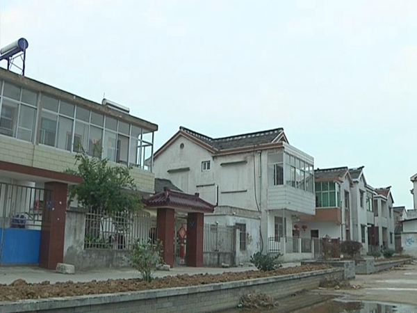 荣炳盐资源区：加快项目建设促进民生改善确保完成全年目标任务