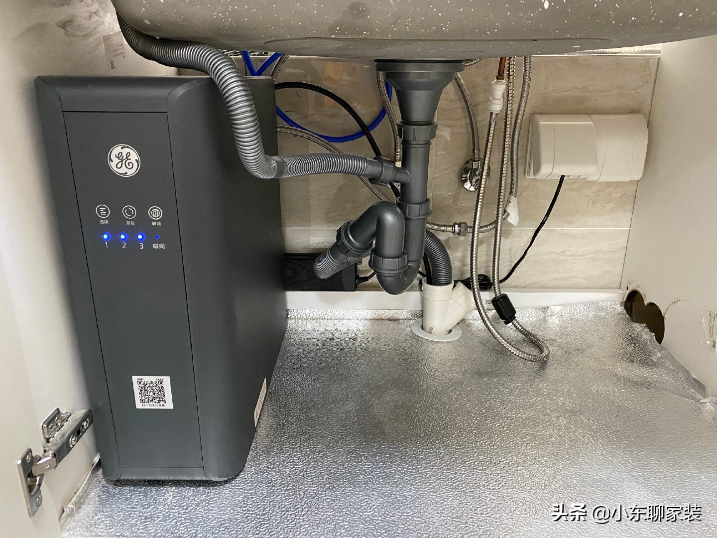 定制橱柜如何确定颜色好坏,定制橱柜怎么样确认板材环保