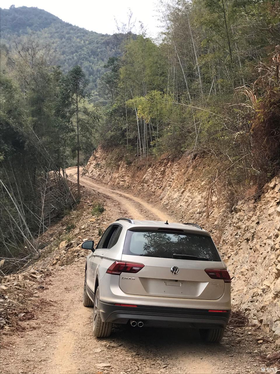 途观l和荣放rav4纪念版哪个好,放弃crv丰田荣放果断选择奇骏