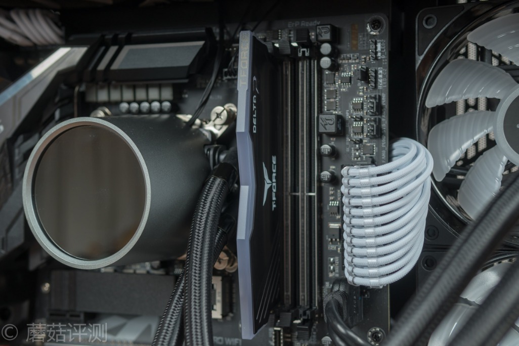 十铨delta8gbddr4,十铨delta系列内存什么颗粒