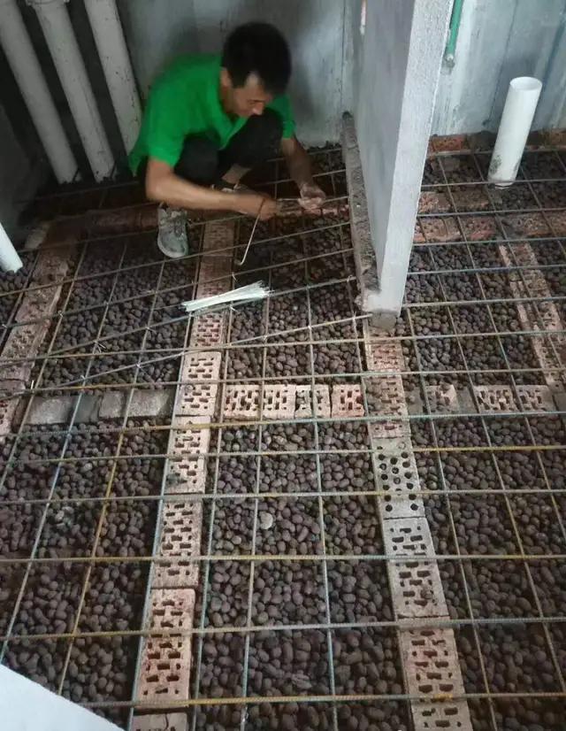 下沉卫生间回填不用红砖可以吗,下沉式卫生间回填不做田字格