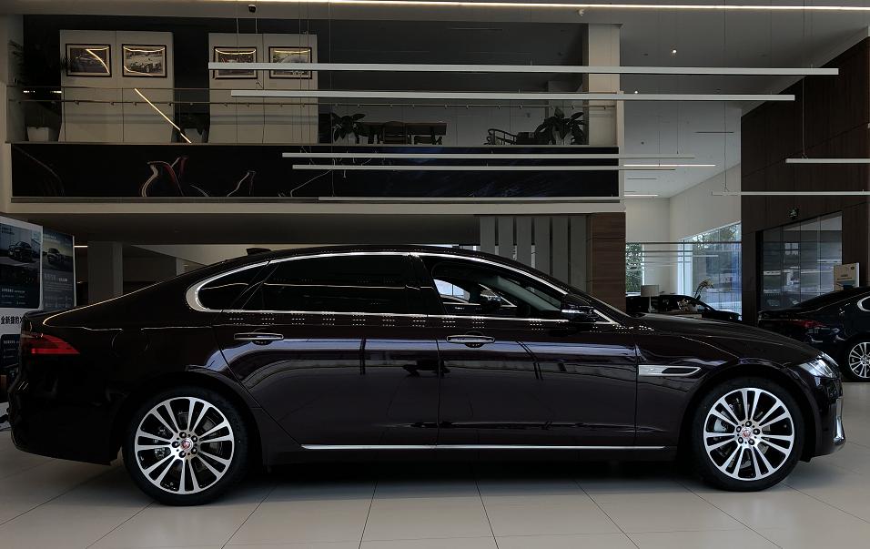 谁说捷豹不如BBA？试驾新款捷豹XFL：隔音夸张，底盘质感棒