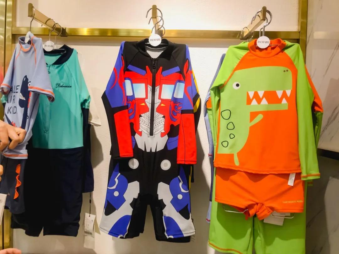 儿童泳衣什么牌子比较好穿,儿童专业泳衣品牌排行榜前十名