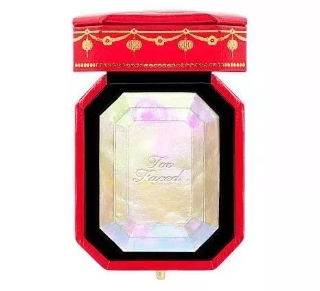 请说一下今年彩妆最好用的单品,新年必备的彩妆产品有哪些