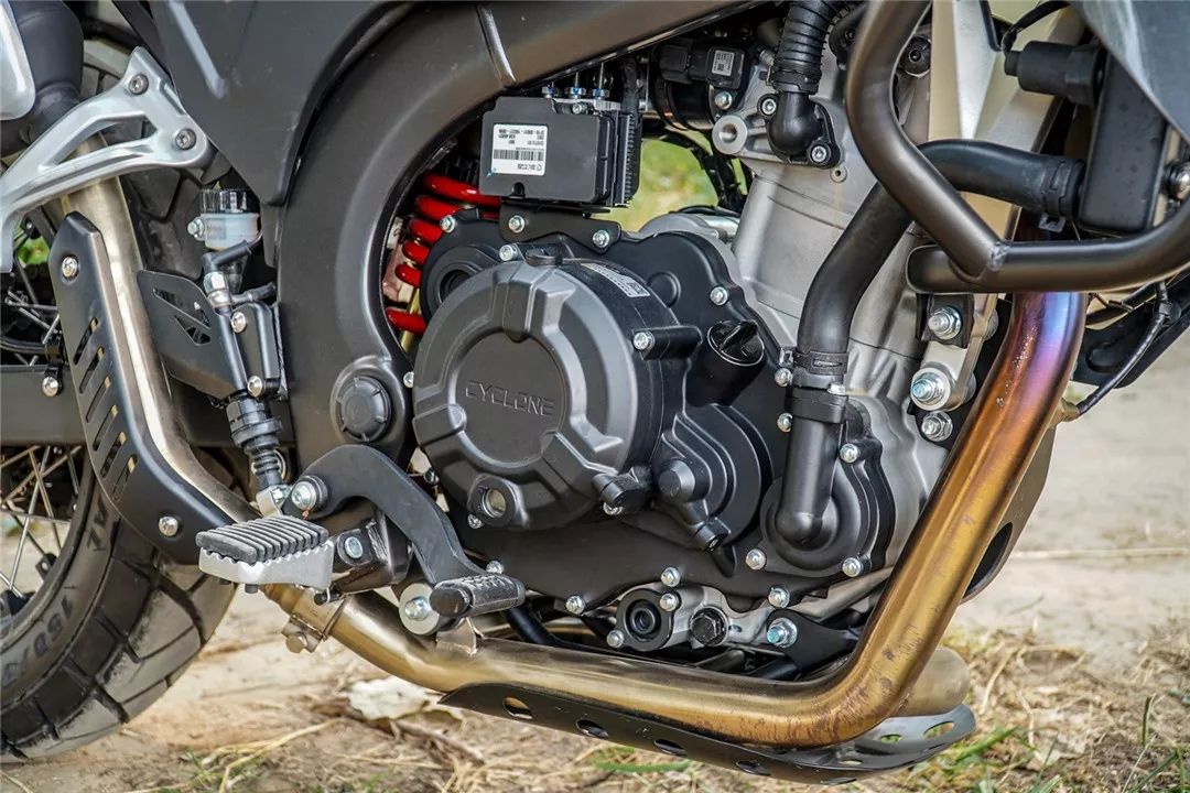 国产拉力车赛科龙rx4,宗申赛科龙rx4拉力车骑行视频