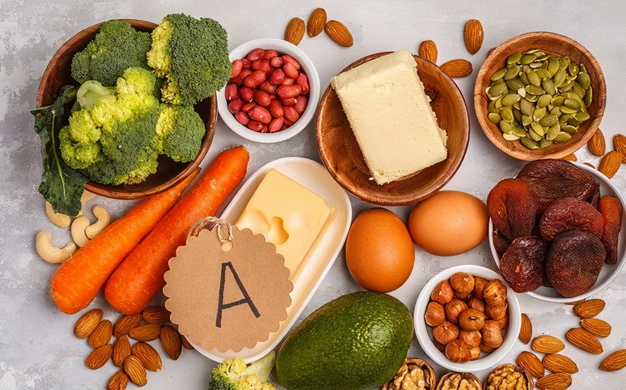 男子每天8颗维生素吃出肝衰视频,男子一天吃8颗维生素导致肝衰竭