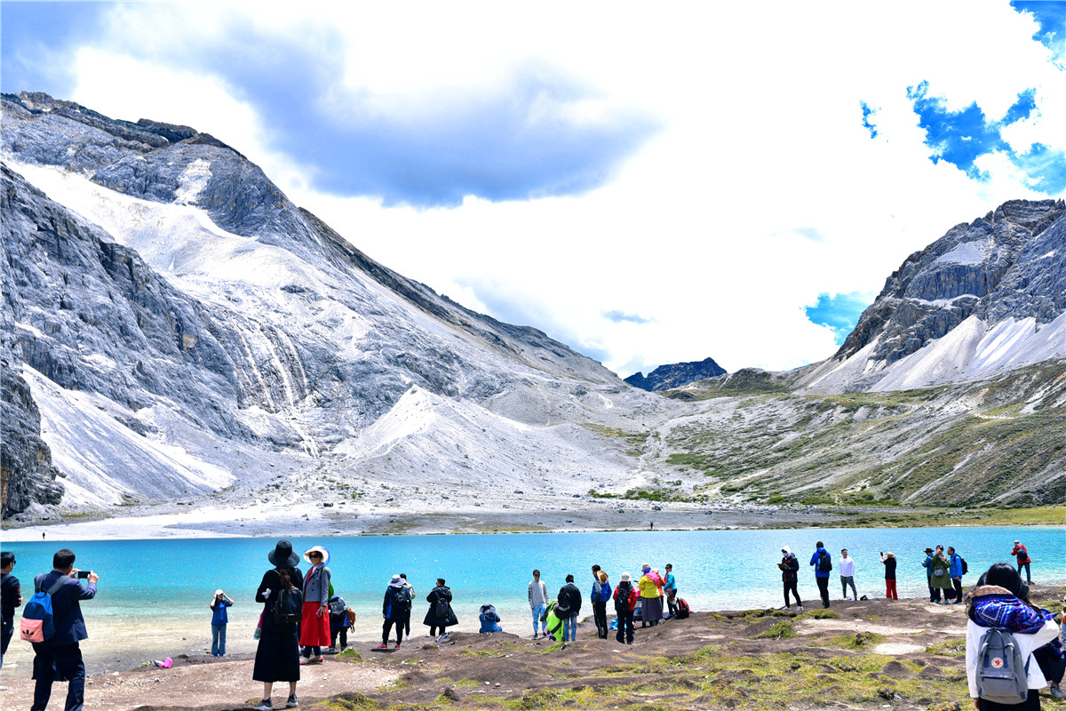 去一次西藏歌曲,圣洁甘孜之旅