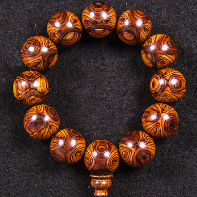 释永信的顶级佛珠能卖吗,释永信的金丝楠佛珠图片