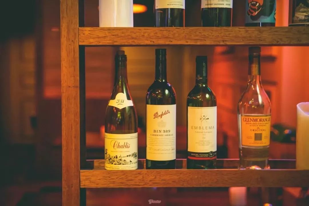 海口小众酒吧指南|放下手机,跟我喝酒去