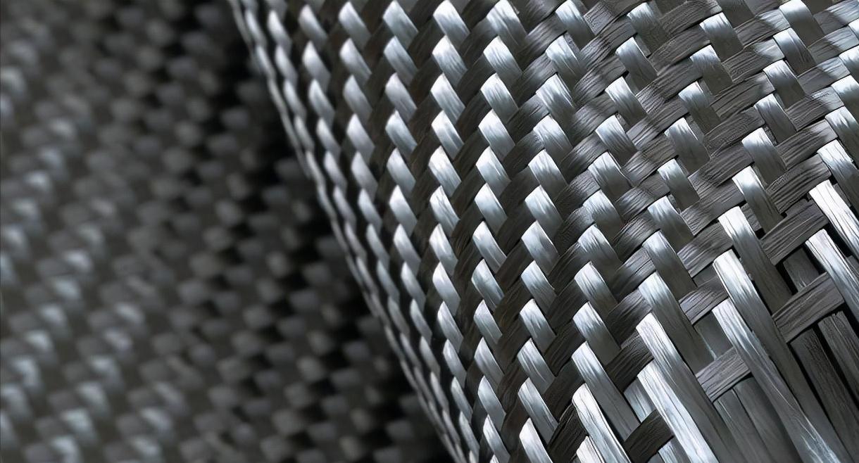 被誉为黑色黄金的是什么矿,被称为黑色黄金的是什么东西