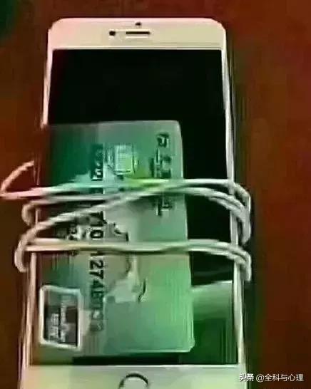 送你10个日常笑话只为博你一笑,让你笑翻的十个笑话