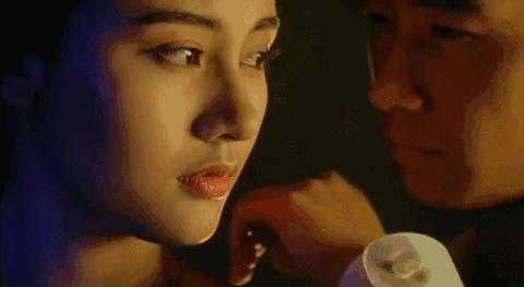 李嘉欣当年到底有多美,李嘉欣年轻时到底有多美