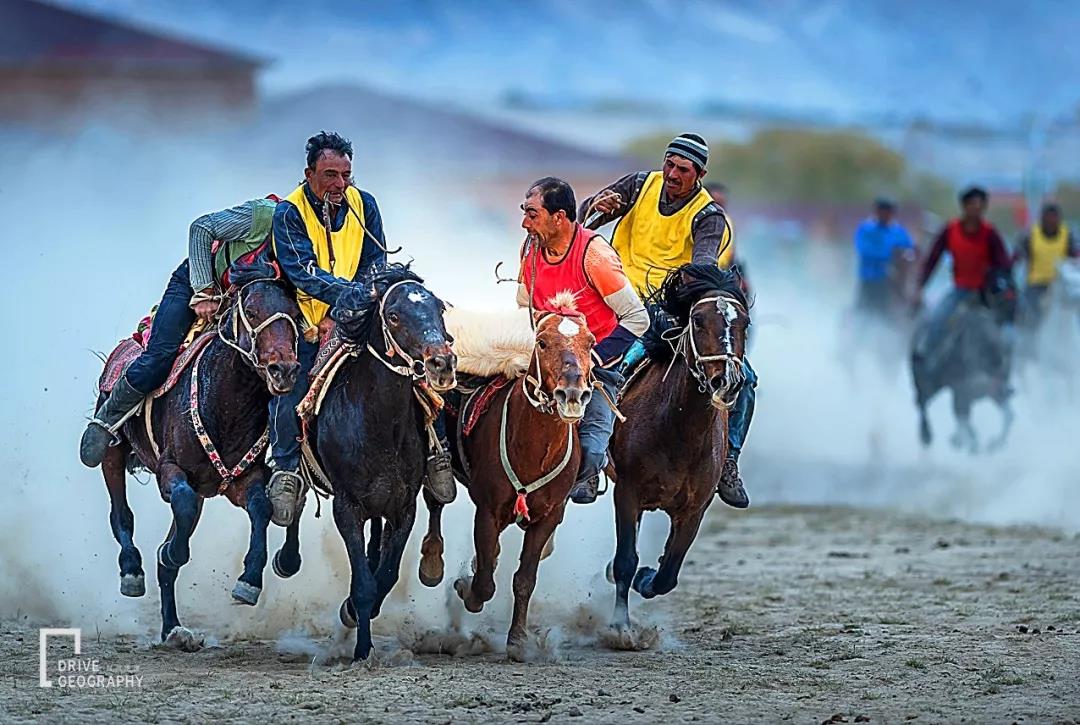 值得走一遭的网红公路,全疆最美的公路