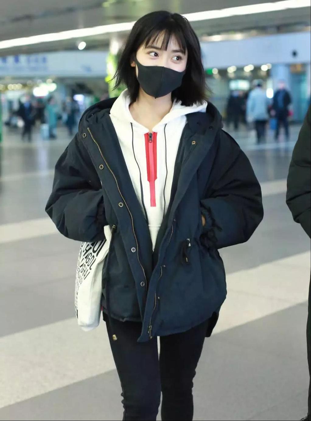 脸大肩厚怎样穿衣显瘦,脸大怎么穿显瘦