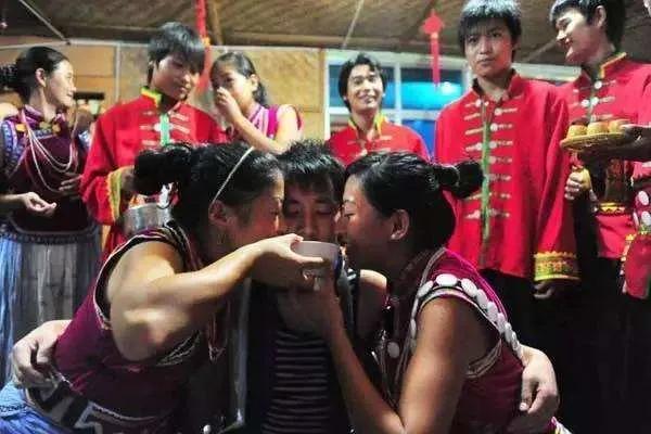 云南人喝酒有多豪爽,云南人喝酒有多离谱