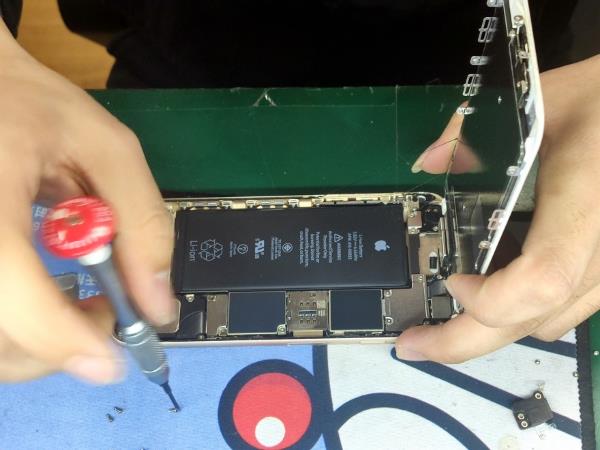 iphone6s更换电池全过程,iphone6s官方电池更换